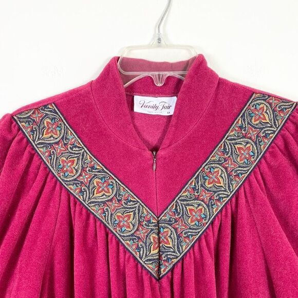 Vintage Vanity Fair Red Violet Embroidered Maxi Housecoat Robe w/Pockets Size M - Picture 5 of 8